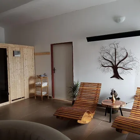 Tvrz Dub U Tabora Ratiborske Hory