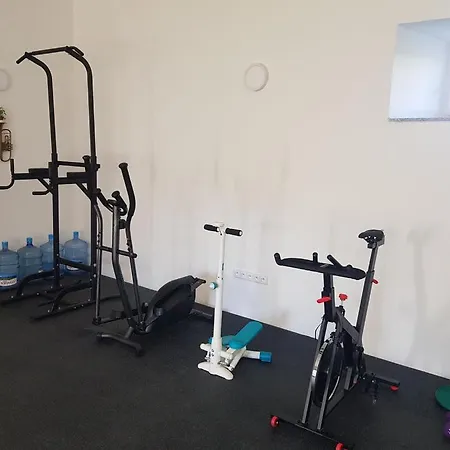 Tvrz Dub U Tabora 民宿